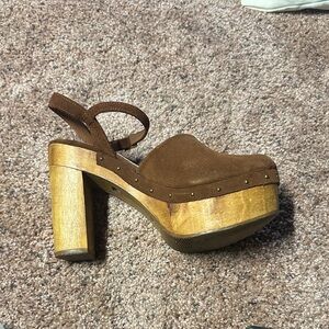 Five Worlds size 38 Brown Suede Platform Mules